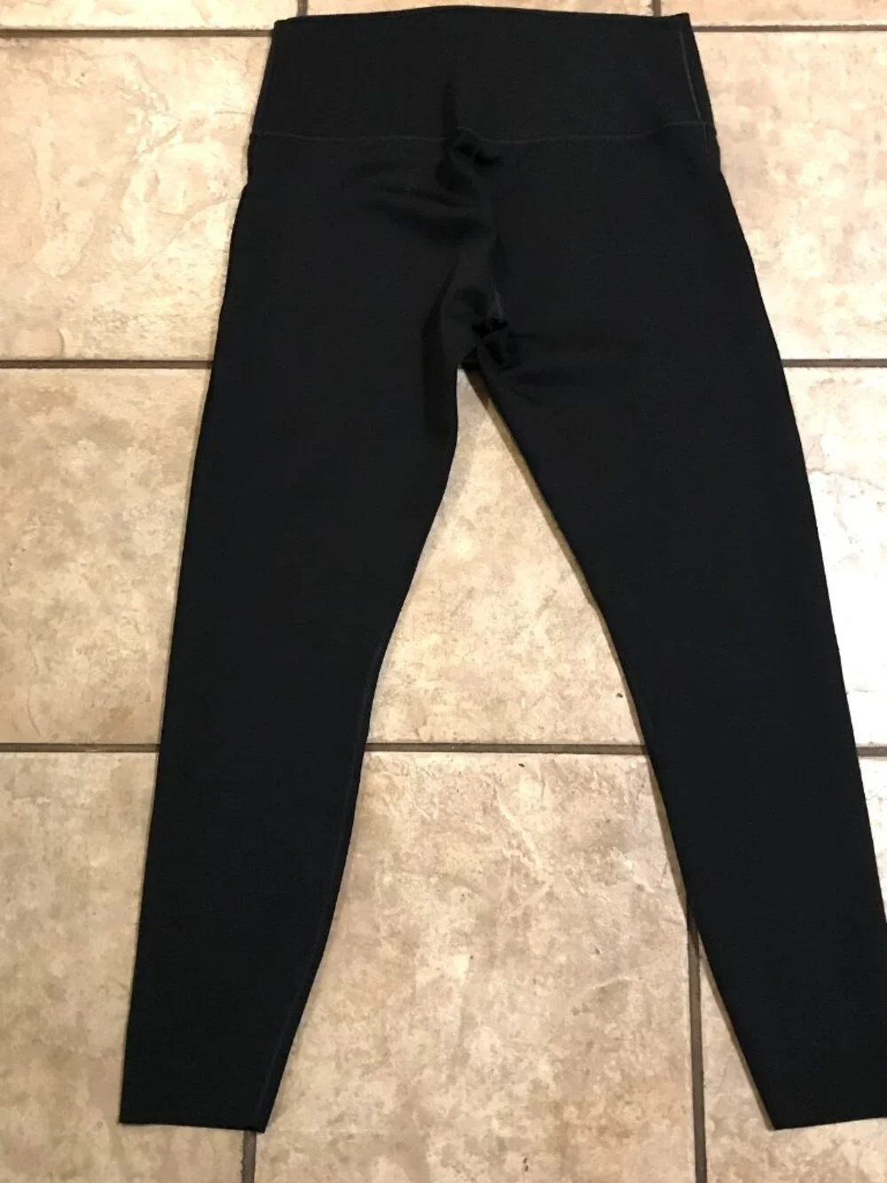 Women's Nike Go Firm-Support High-Rise 7/8 Leggings with Pockets-Size L (DQ5636)